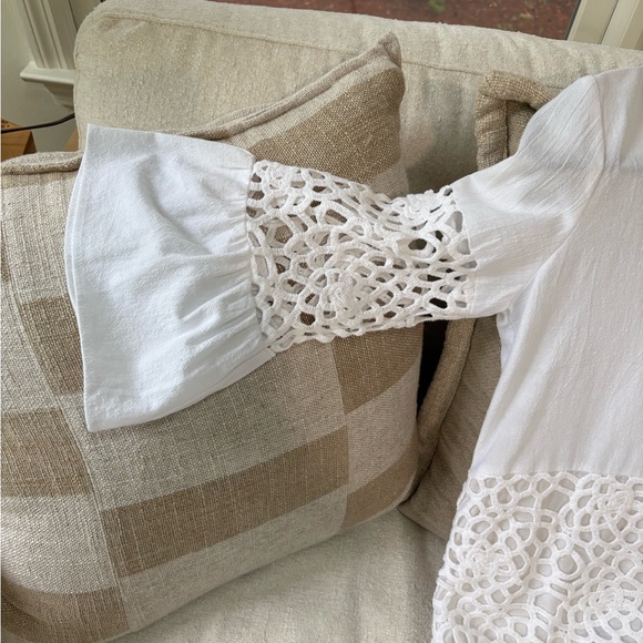 Tyler Boe White Dress with Cut Out Accents, NWT, size small - Picture 5 of 6